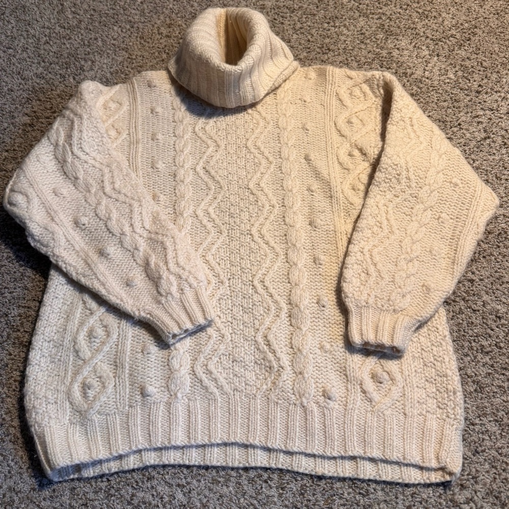 Vintage Rino Rossi Cozy Cream Cable Knit Wool Turtleneck Fisherman’s Sweater - M